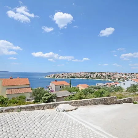 Διαμέρισμα Doris